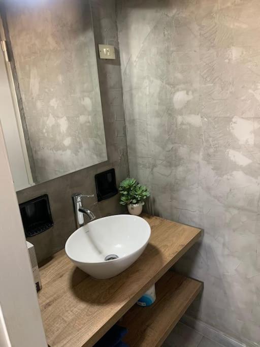 Milano Besana Rent House Apartment Exterior photo